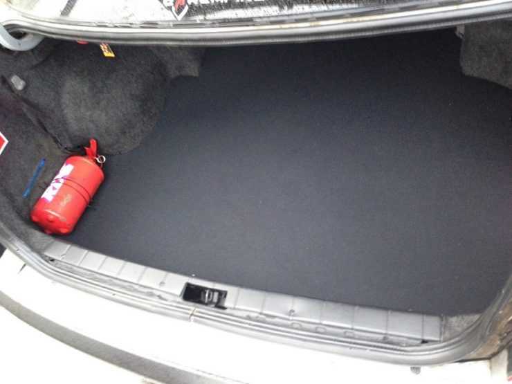 Ковролин в багажник Nissan Almera