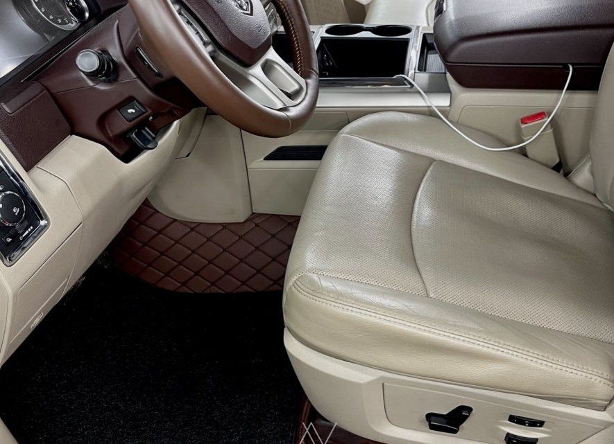 3D коврики от XMATS на Dodge Charger